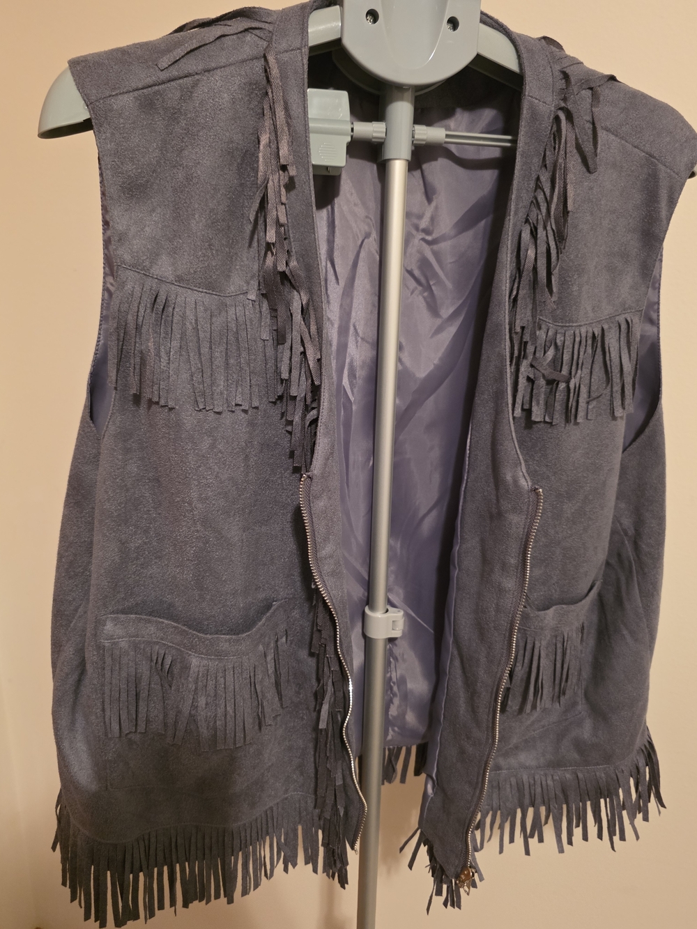 Suede Fringe Vest - Gray